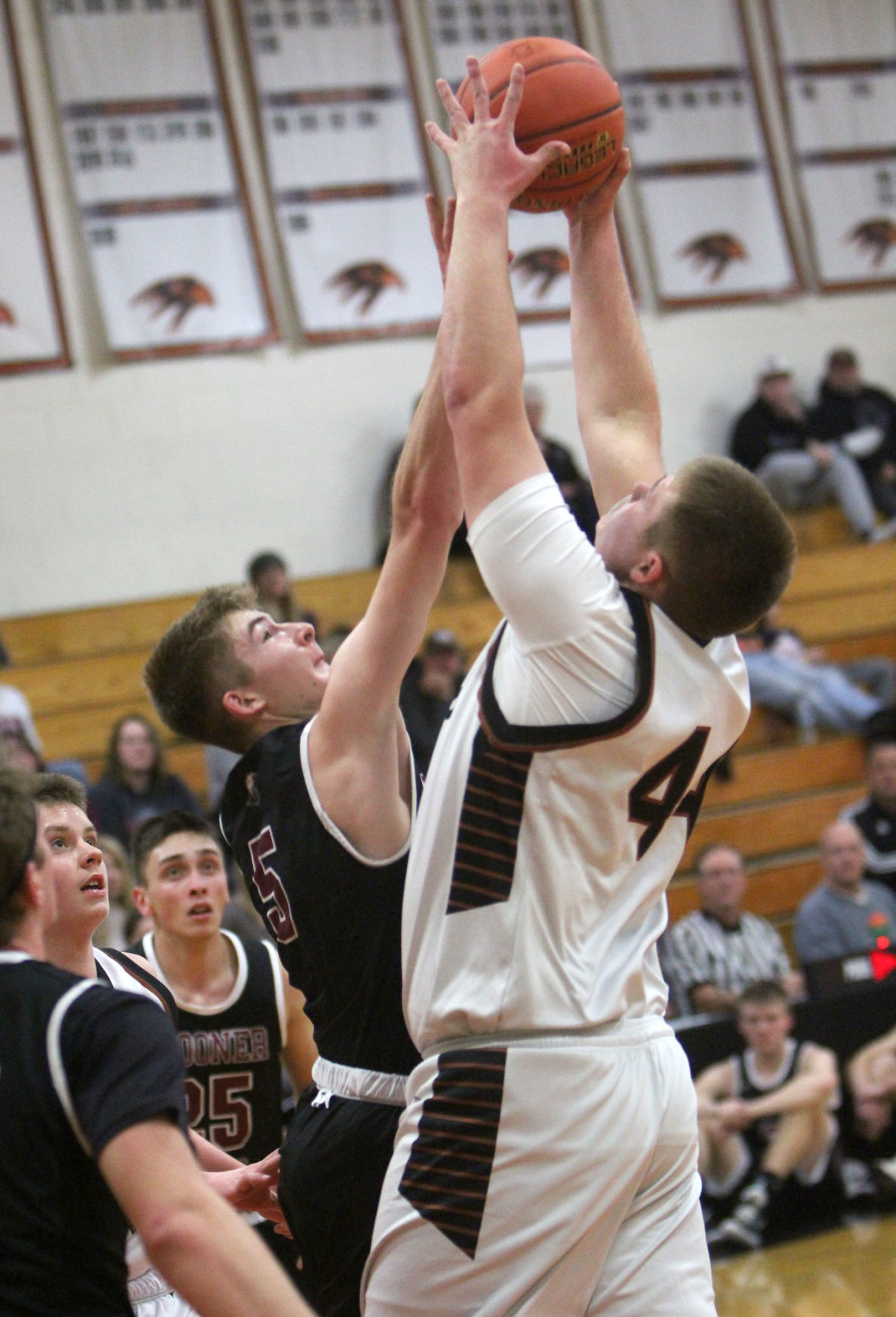 Spooner at Bloomer boys basketball 1-31-22